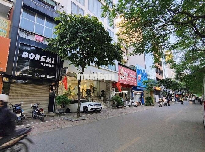 cho thuê MBKD mặt phố Nguyễn Khang nguyên căn 3 tầng kinh doanh