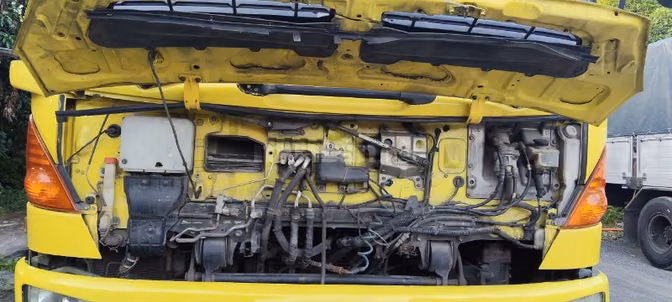 Hino FL 2009 15.5 tấn màu Vàng