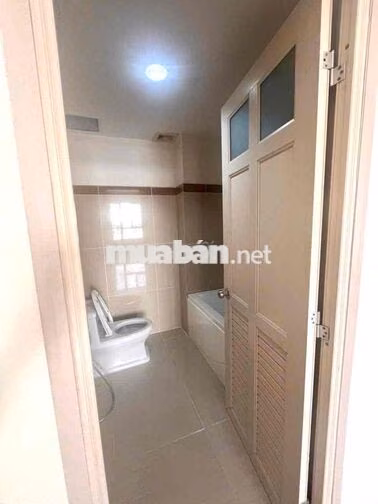 CHO THUÊ CH ERA TOWN 90 m2 NHÀ TRỐNG 8 Tr