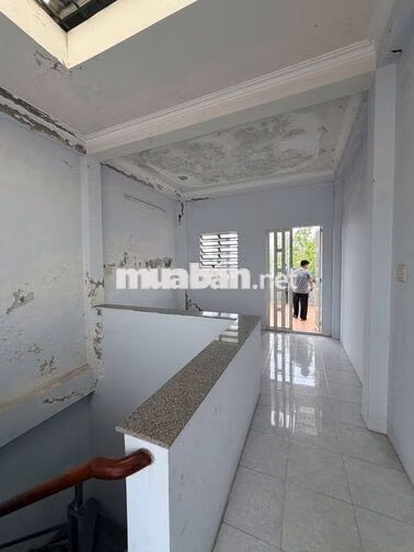 Nhà 3 lầu 4PN đường Lê Chân chỉ 11 triệu