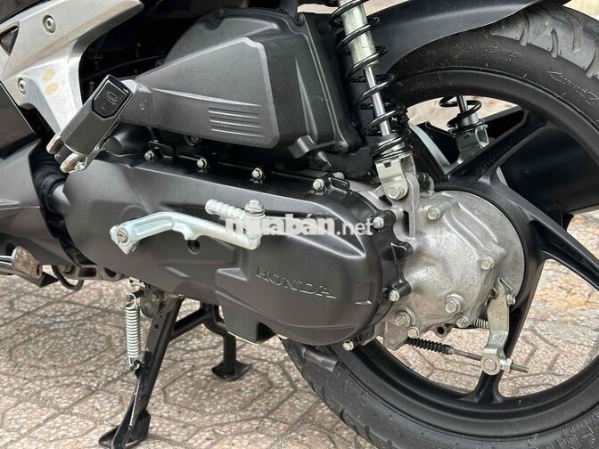 Honda Air Blade fi 2010 NHẬP THÁI BSTP chính chủ