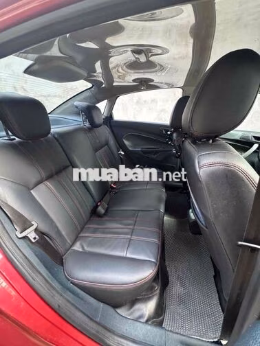 Ford Fiesta 2013 Sedan Tự động Đỏ