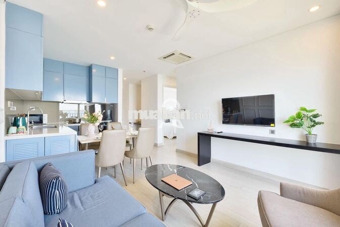 Cho thuê căn hộ cao cấp 5* Golden Bay , 2PN , 70m2 , Hồ Bơi Vô Cực 