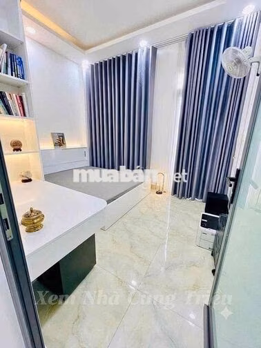 GẤPPP! - NGAY KHU TÊN LỬA, 40m2, 2 TẦNG ĐƯỜNG XE HƠI QUAY ĐẦU