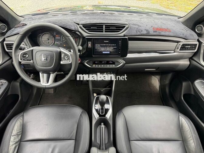 Honda BRV L 2024 Tự động Đen 11.300 km