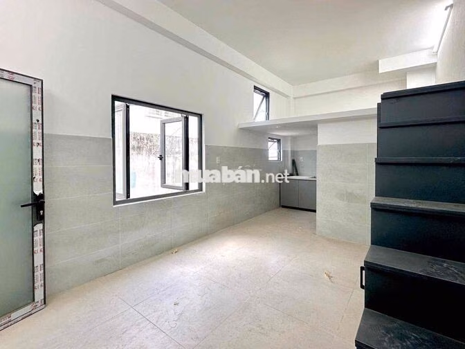 Duplex cửa sổ trời mới xây đầy đủ nội thất gần đh y dược, ueh, Mở