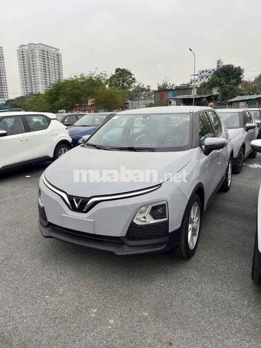 VinFast VF5 SUV điện 5 chỗ Xanh