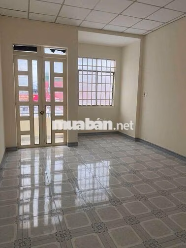 Nhà mặt tiền 1lầu, vị trí cực xung,kinh doanh đa ngành nghề, TMTX