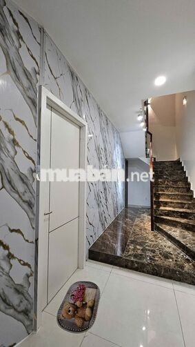 CĂN HỘ DỊCH VỤ - 2 PHÒNG NGỦ - FULL NỘI THẤT - VẠN PHÚC CITY