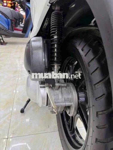 Honda SH 150 Ý 2010 Trắng