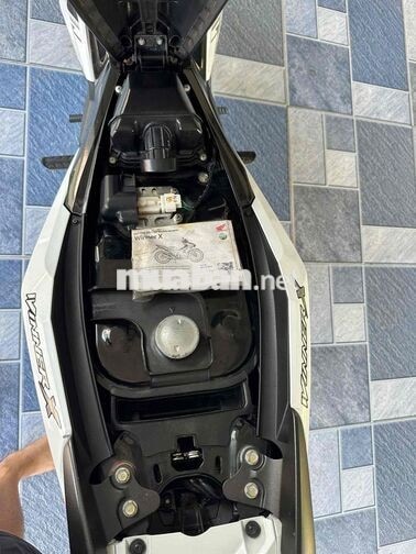 Honda Winner X V3 2022 Trắng đen Côn tay