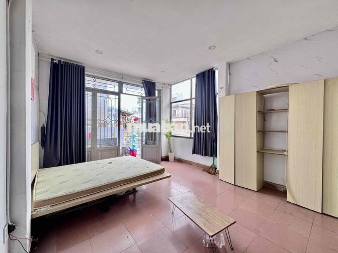 Cho Thuê Studio Balcon Cửa Sổ 25m2 Thoáng Mát_Ngay Cao Thắng 3/2 Q10