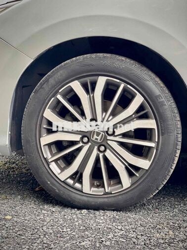 Honda City Top 2018 Bạc Tự động