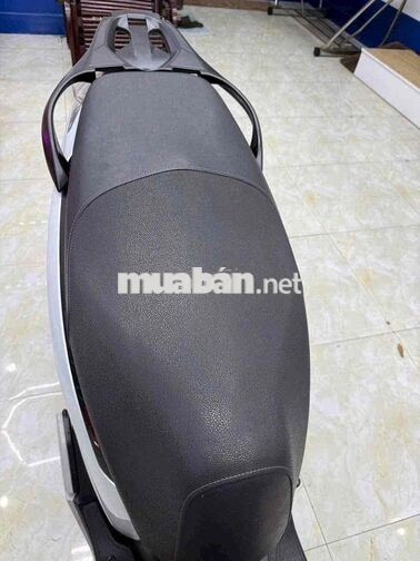 Honda SH 150 Ý 2010 Trắng