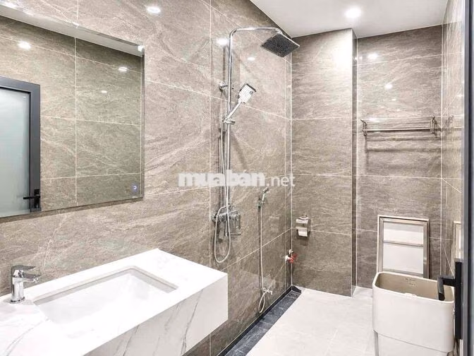 CHO THUÊ NHÀ NGUYÊN CĂN FULL NỘI THẤT KĐT MỸ GIA GIÁ 27 TRIỆU/THÁNG