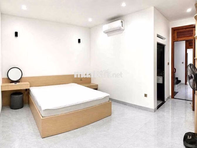 CHO THUÊ NHÀ NGUYÊN CĂN FULL NỘI THẤT KĐT MỸ GIA GIÁ 27 TRIỆU/THÁNG