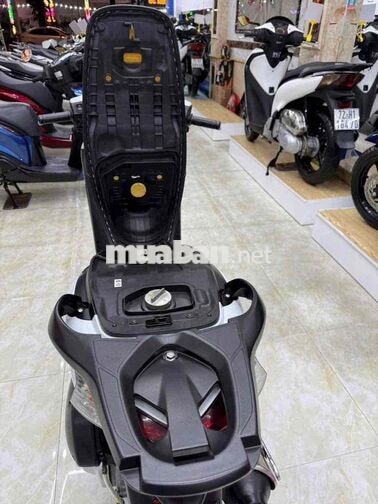 Honda SH 150 Ý 2010 Trắng