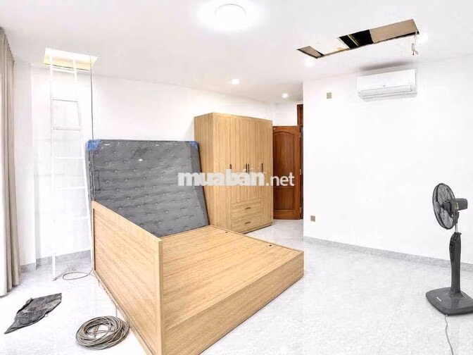 CHO THUÊ NHÀ NGUYÊN CĂN FULL NỘI THẤT KĐT MỸ GIA GIÁ 27 TRIỆU/THÁNG