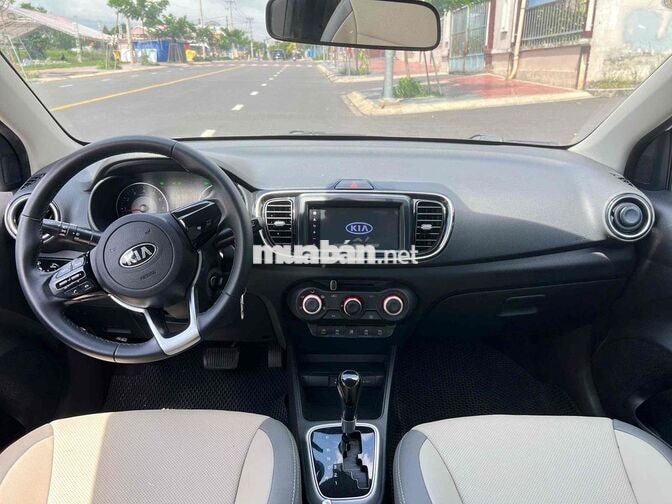 Kia Soluto 2021 1.4AT Deluxe Trắng