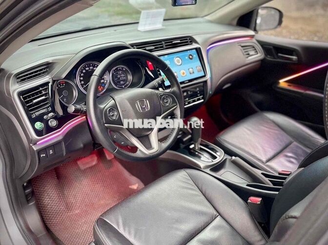 Honda City Top 2018 Bạc Tự động