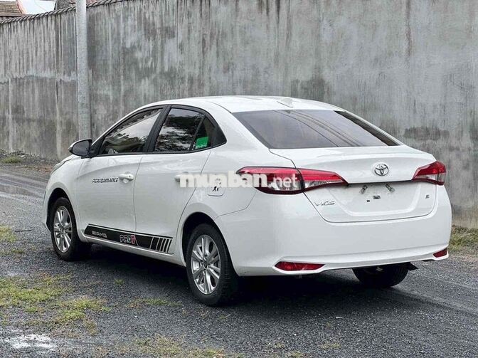 Toyota Vios 2020 1.5MT Số sàn Trắng