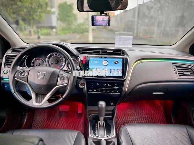 Honda City Top 2018 Bạc Tự động