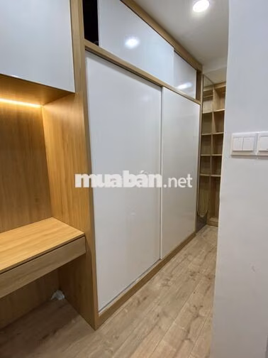 Căn hộ 2pn-2wc 71m2 Emerald full nội thất đẹp giá 14tr/th view nội khu