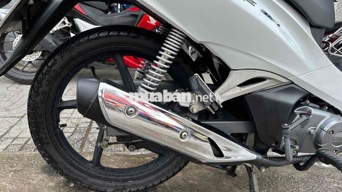 Honda Future fi 2019 Trắng đen ( hỗ trợ góp )