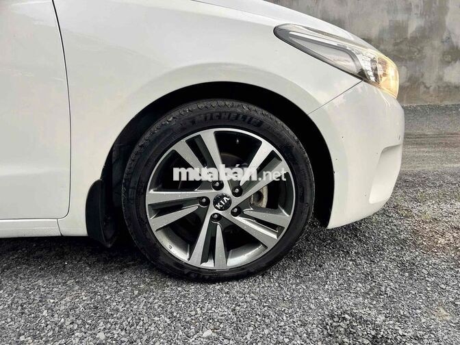 Kia Cerato 1.6AT 2018 Trắng Tự động 110.000 Km
