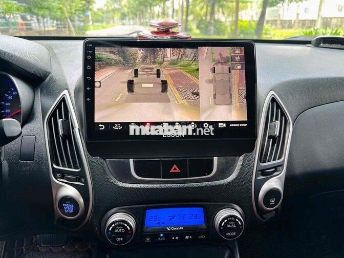 Hyundai Tucson Tự động Bạc