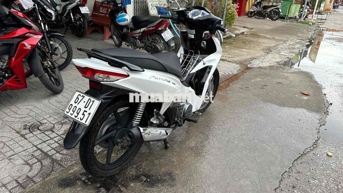 Honda Future fi 2019 Trắng đen ( hỗ trợ góp )