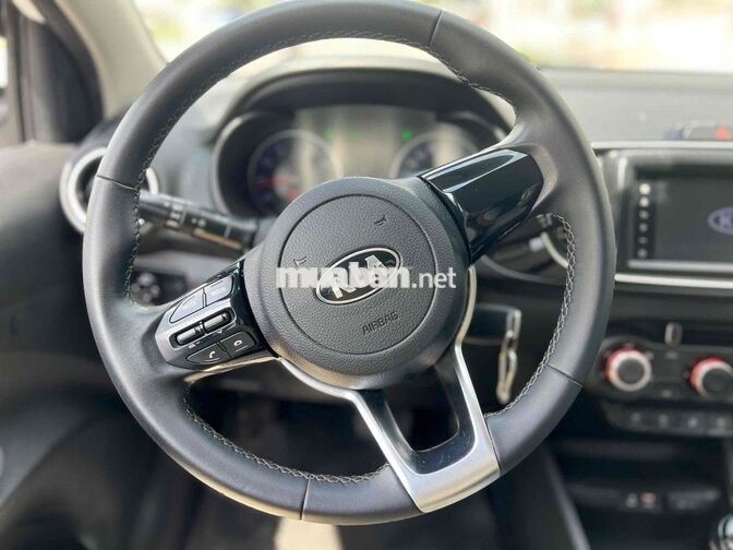 Kia Soluto 2021 1.4AT Deluxe Trắng