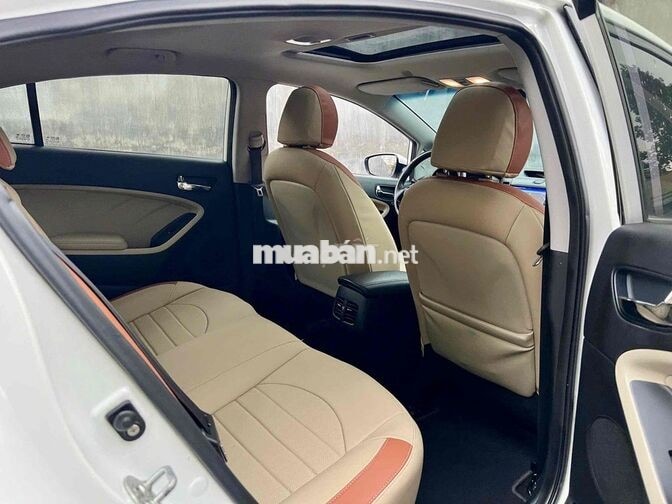 Kia Cerato 1.6AT 2018 Trắng Tự động 110.000 Km