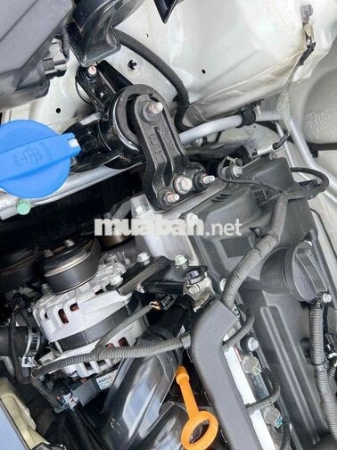 Kia Soluto 2021 1.4AT Deluxe Trắng