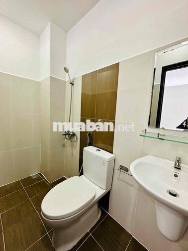 Cho thuê căn hộ 1PN tách bếp thang máy Thành Thái Quận 10