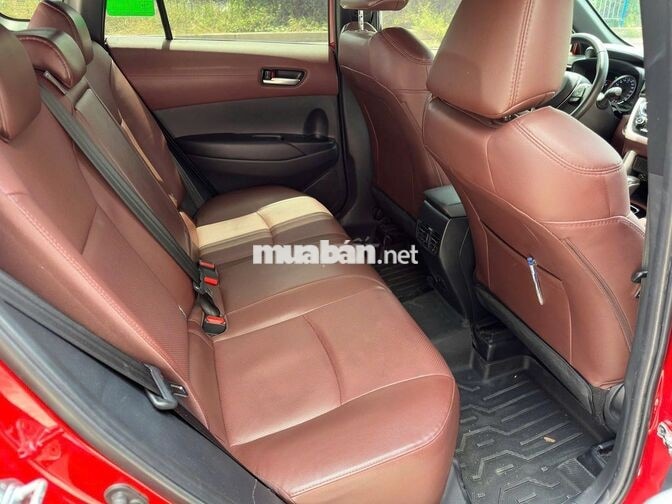 Toyota Corolla Cross G 2022 màu đỏ