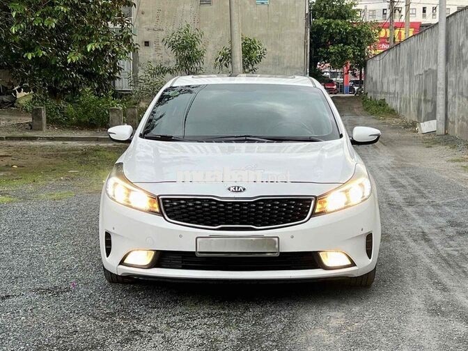 Kia Cerato 1.6AT 2018 Trắng Tự động 110.000 Km