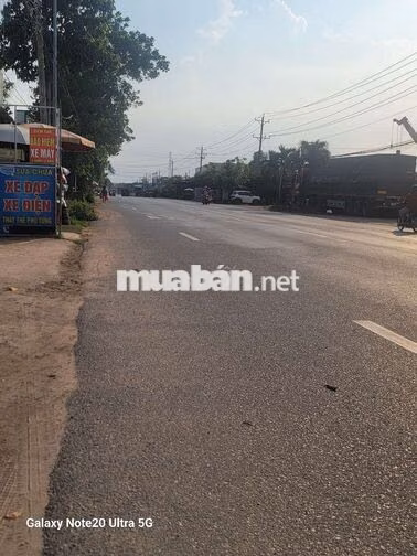 bán đất làm kho xưởng,bãi xe nằm mt võ văn kiệt,dt:3300m2 giá 12.5ty
