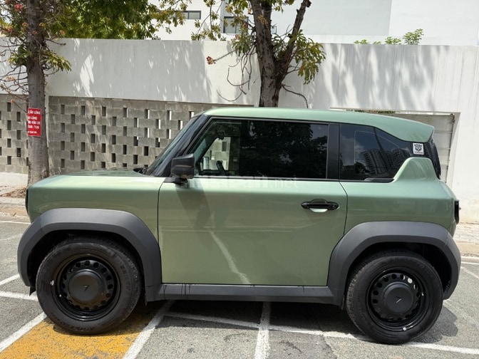 Vinfast VF3 Pin Mua Sản xuất 2025 Màu Xanh Bộ Đội Odo 2000km như mới