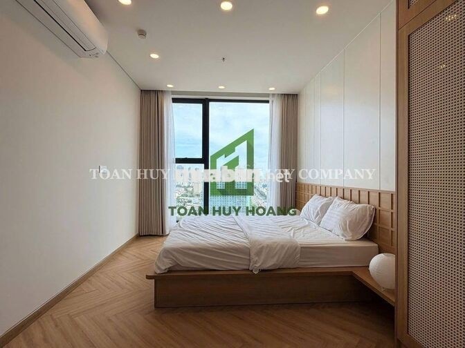 Cho thuê căn hộ 3PN cao cấp Panoma 1