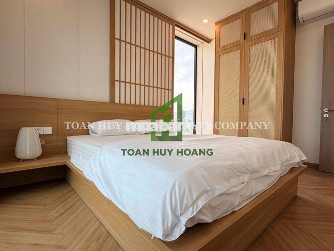 Cho thuê căn hộ 3PN cao cấp Panoma 1