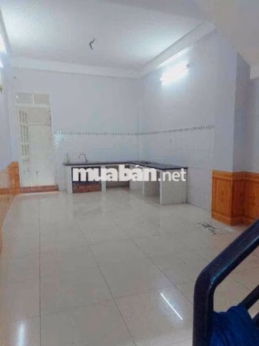 Cho thuê nhà nguyên căn hẻm xe tải đậu cửa đường Phan Huy Ích Gò Vấp