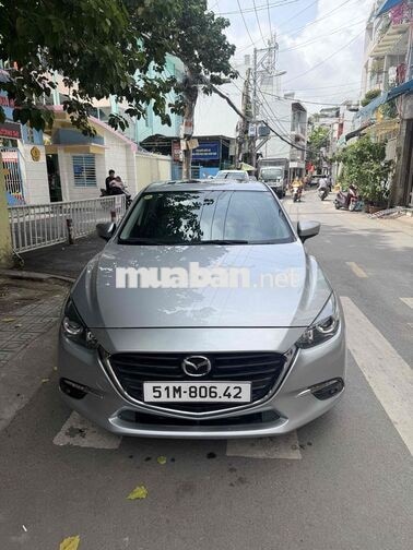 Mazda Mazda 3 2018 Tự động Bạc 63676 km