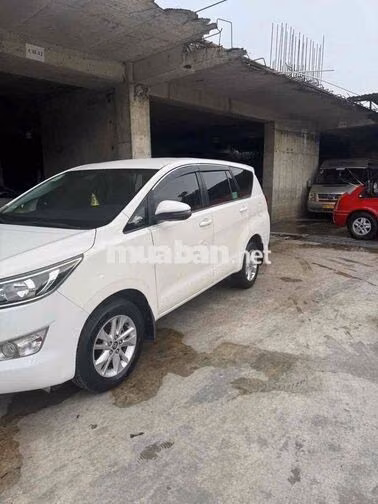 Toyota Innova 7 chỗ Trắng 139.156 km