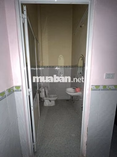 Phòng trọ không chung chủ gần đường bờ kè mới, chợ Bửu Long