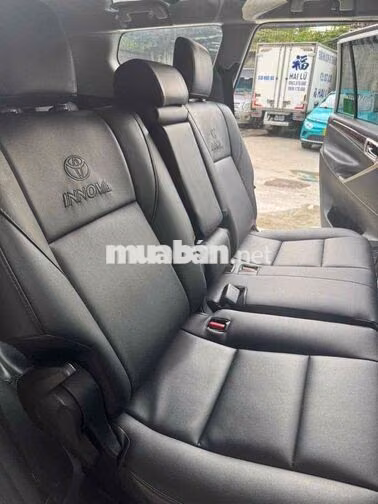Toyota Innova 7 chỗ Trắng 139.156 km