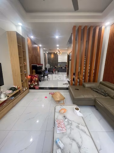 Cần bán nhà 3 tầng đường Thống Nhất Phường 10 Q Gò vấp