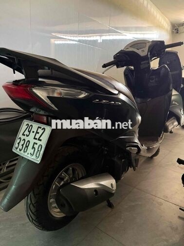 Honda Lead 125 Việt Nam màu Đen