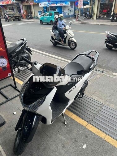 Honda SH 2014 Trắng đen