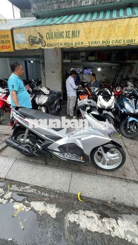 Honda Air Blade 2017 Bạc Đã sử dụng